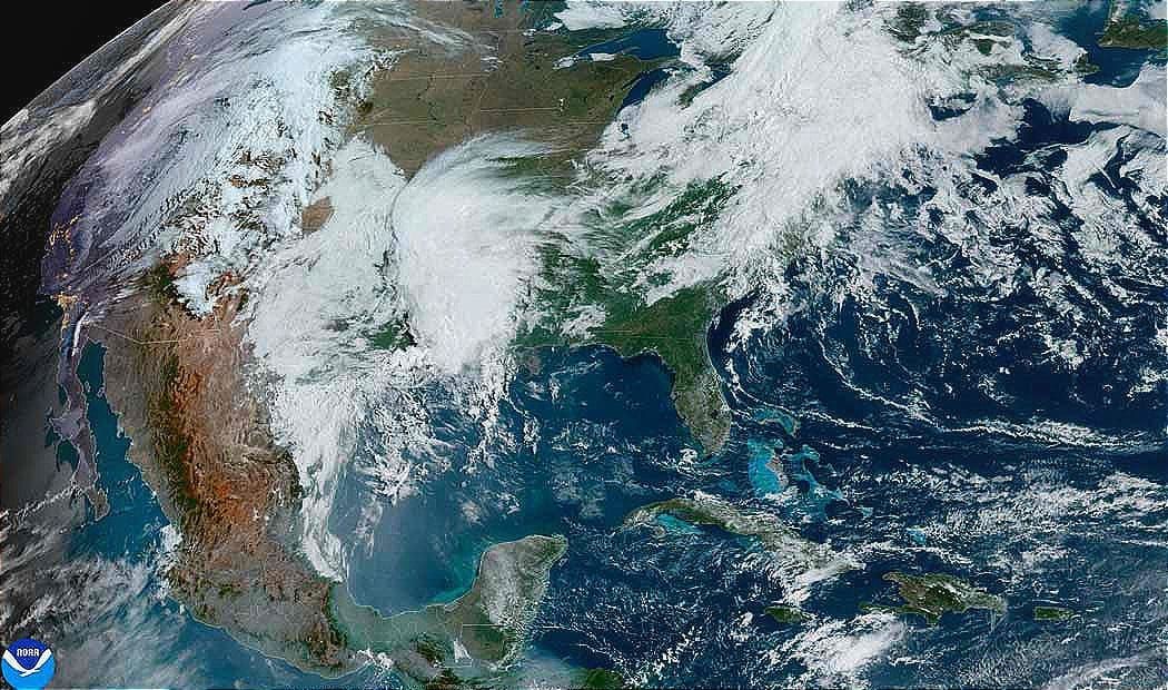 ¡SIN IMPONER NINGÚN RÉCORD; PERO QUE BOCHORNO SEGUIRÁ HACIENDO! - *TEMPERATURA MÁXIMA DE 37 GRADOS Y SENSACIÓN TÉRMICA DE 43 GRADOS.