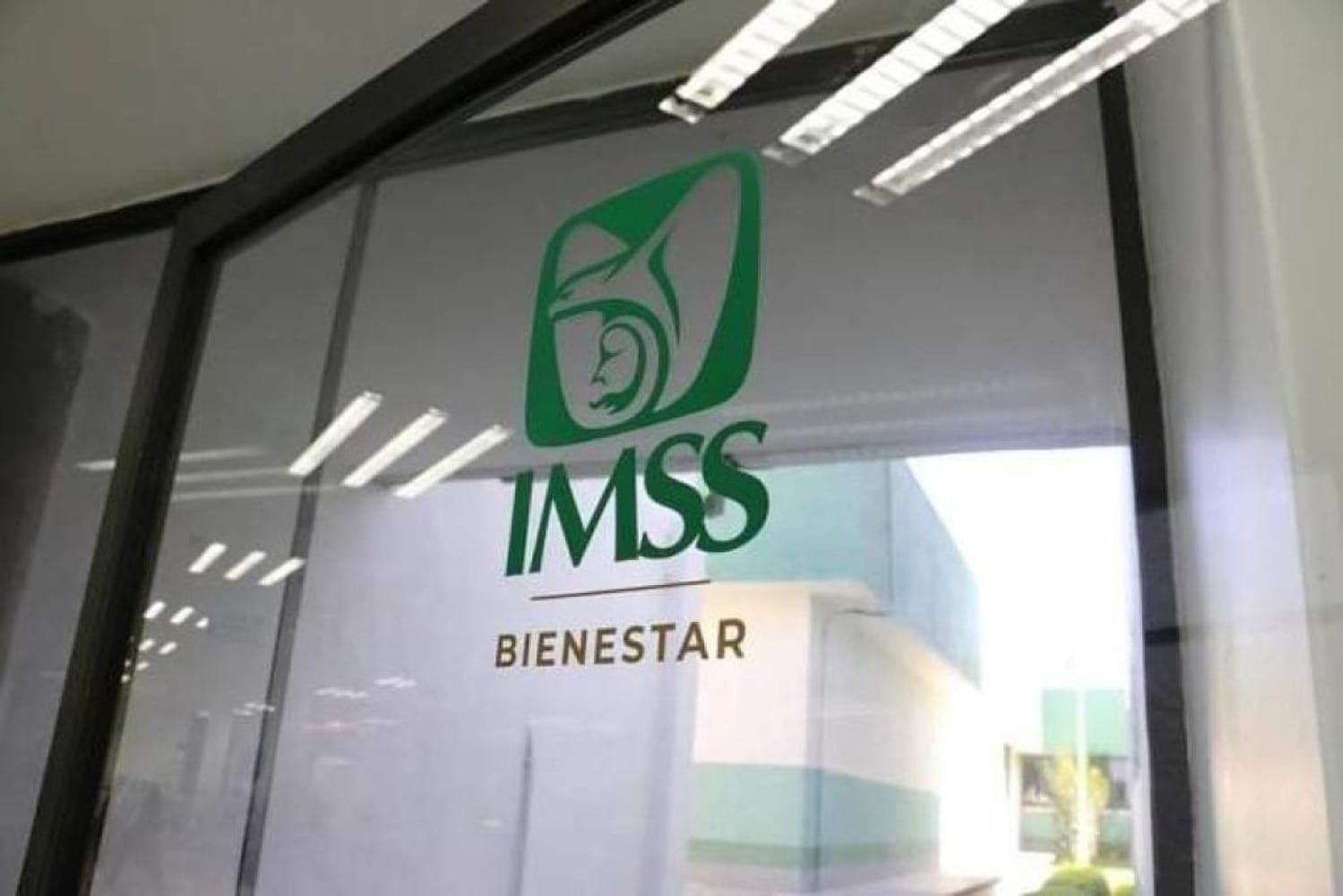 ¡GOBIERNO FEDERAL AMPLÍA POR 3 MESES CONTRATOS A LOS TRABAJADORES DE SALUD DE ESTADOS NO FEDERALIZADOS!