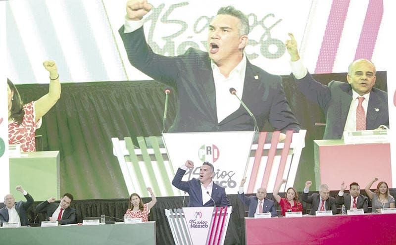 ¡PAN Y PRI SE ‘TAMBALEAN’ POR RENOVACIÓN DE DIRIGENCIAS!