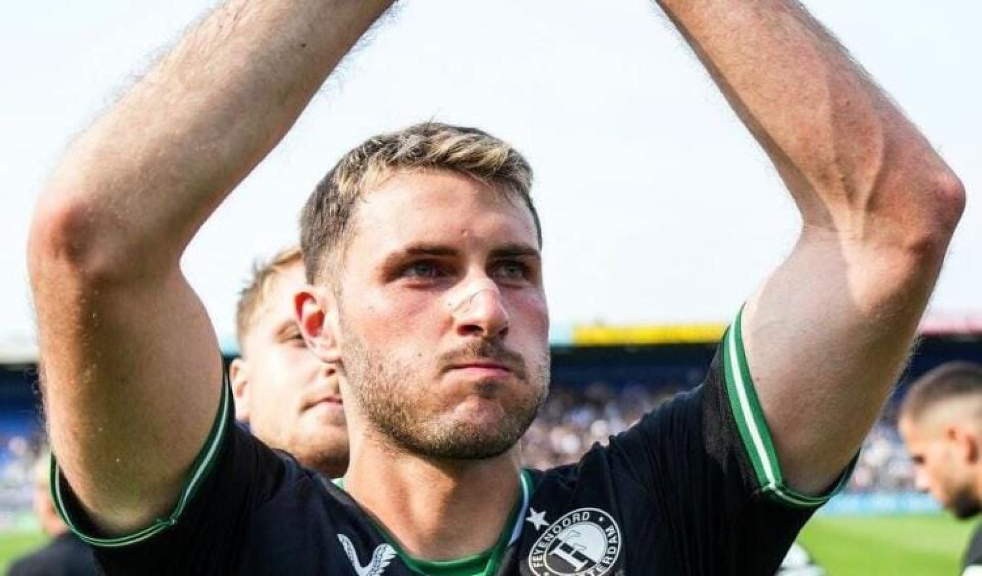 ¡LANZA OFERTA NOTTINGHAM FOREST AL FEYENOORD POR “CHAQUITO”