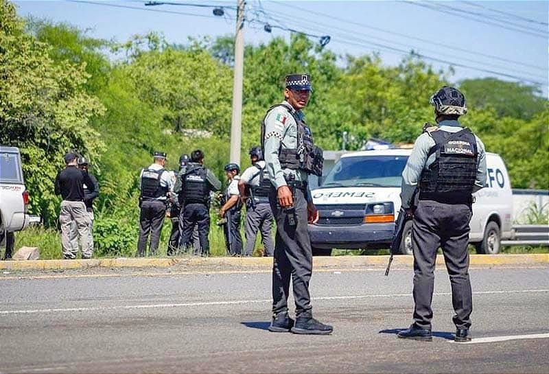 ¡CULIACÁN AMANECE CON ENFRENTAMIENTOS ARMADOS Y SE SUSPENDEN CLASES!