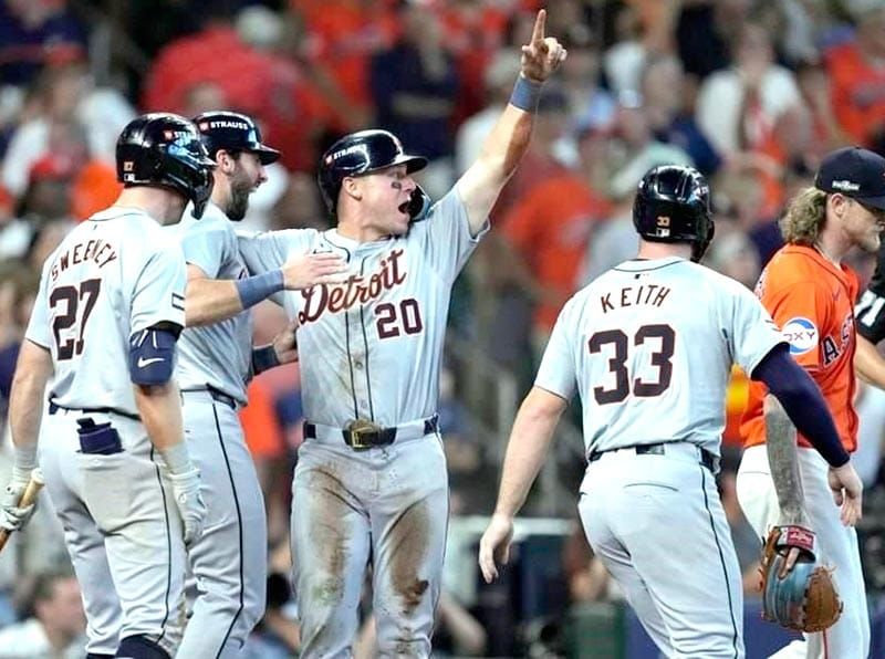 ¡TERMINA DETROIT OBRA Y AVANZA A SERIE DIVISIONAL!