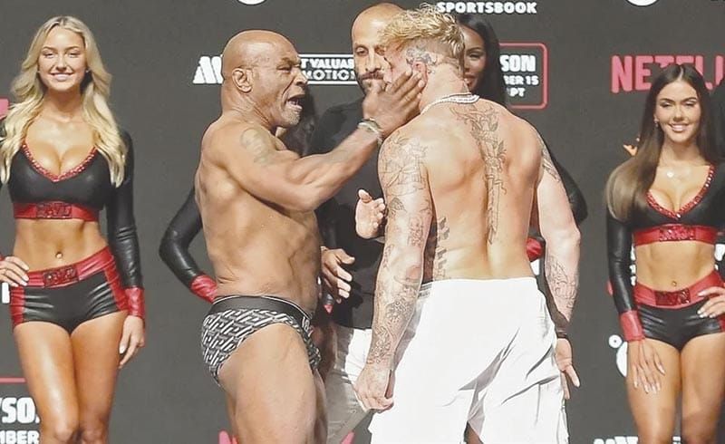 ¡CACHETEA TYSON A PAUL EN PESAJE PREVIO A SU PELEA!