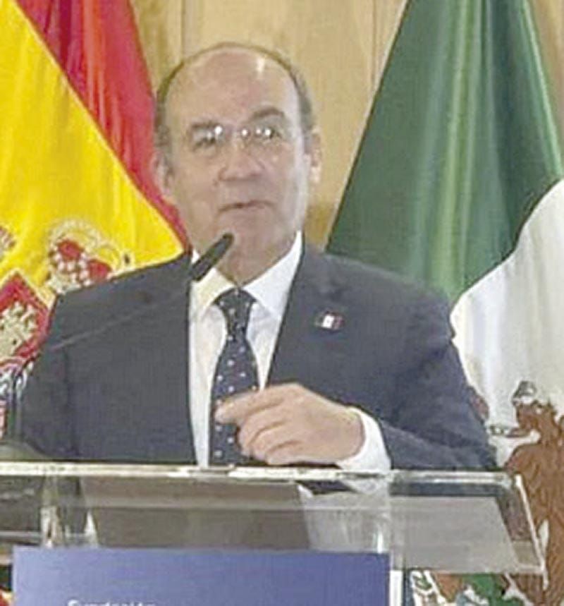¡LLAMAN A CALDERÓN  “NARCOPRESIDENTE”!