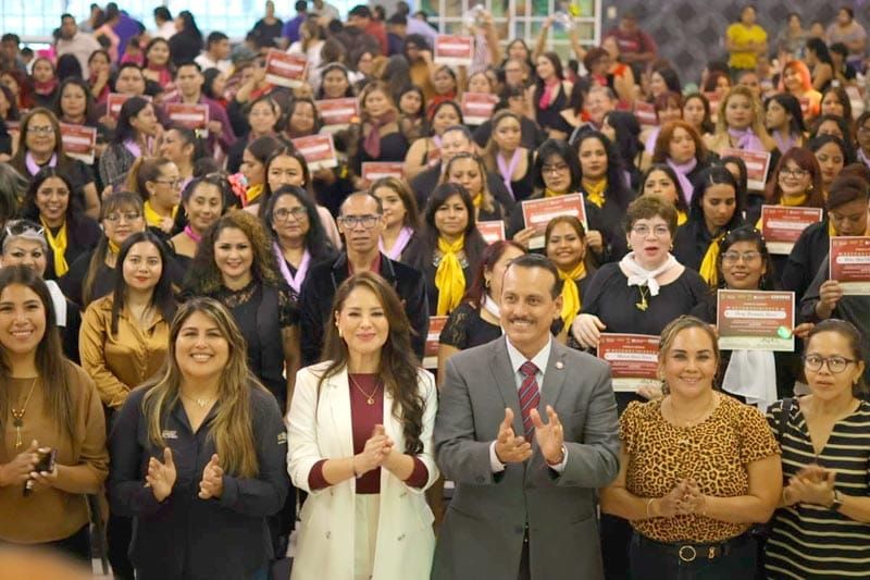 ¡CELEBRAN 50 GENERACIONES DE LOS CENTROS TRANSFORMADORES!