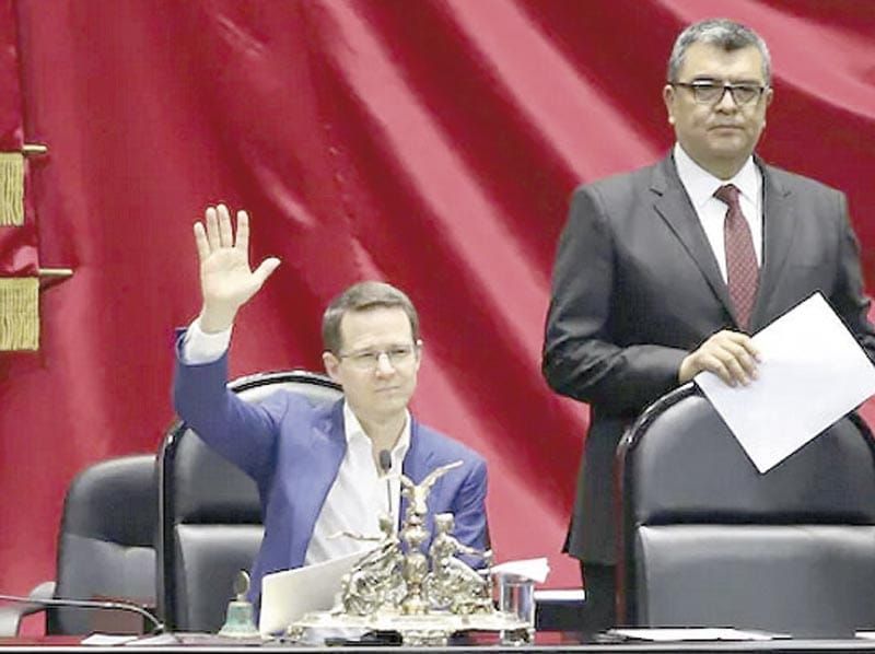 ¡“CON REFORMA AL INFONAVIT DISPONDRÁN DE TU DINERO”!