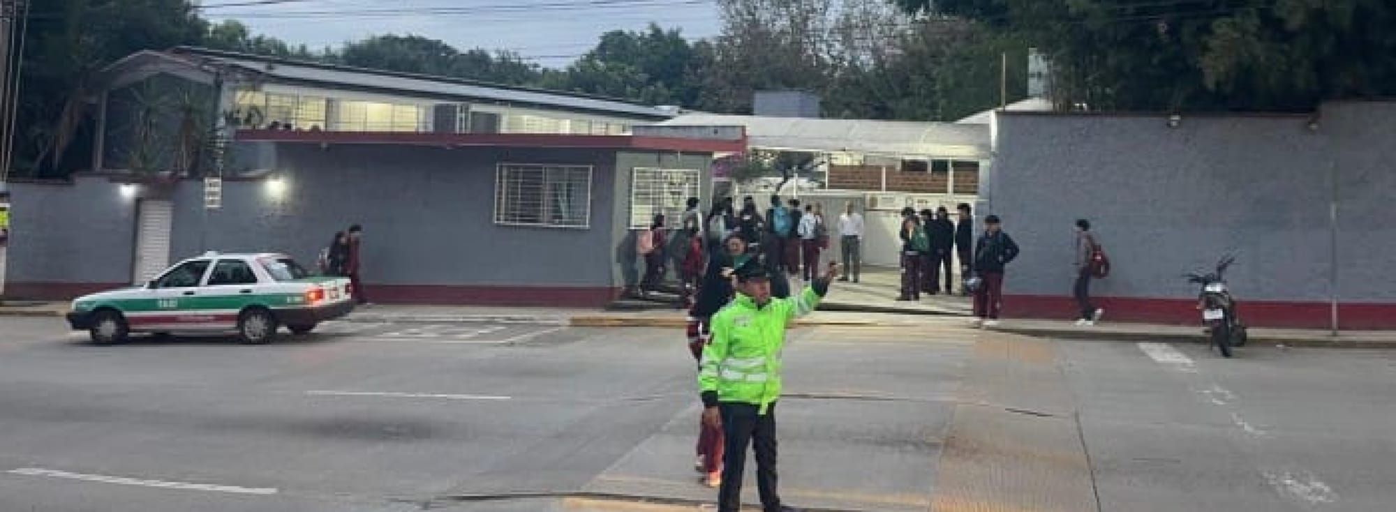 ¡MALTRATOS Y AMENAZAS EN EL COBAEV 35!