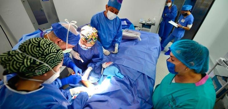 ¡LOS OPERAN! - LOURDES, JOSMAR Y EVDLETH