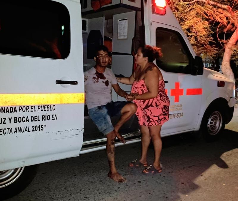 ¡HERMANOS LESIONADOS POR DERRAPÓN EN LA HERRADURA!