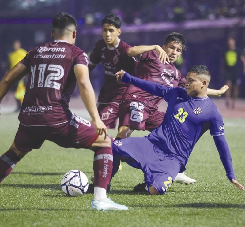 ¡RACING SUFRE PERO VENCE A FRESNILLO EN LA LIGA PREMIER!