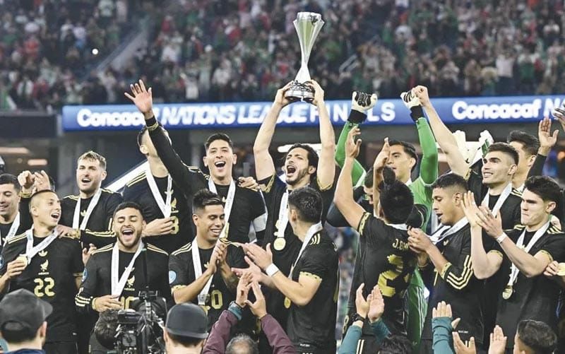 ¡CAMPEONES! - *Raúl Jiménez la gran figura de México para ganar la Nations League