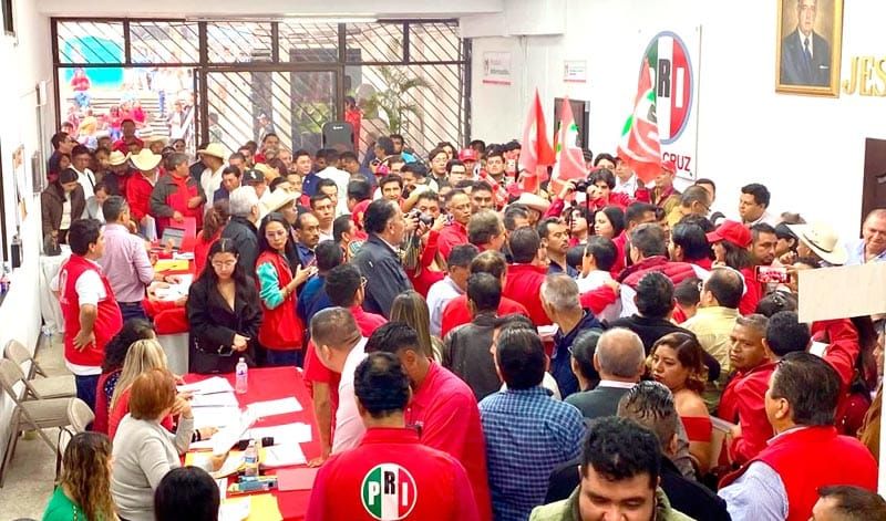 ¡CARO VA CON TODO! - * Fue la primera mujer alcaldesa en la ciudad y puerto de Veracruz