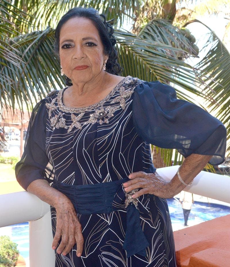 MUCHAS FELICIDADES PARA LA SEÑORA ÁNGELA GONZÁLEZ HERNÁNDEZ