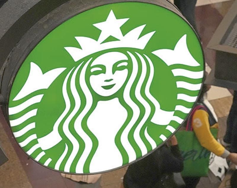 ¡REPARTIDOR GANA DEMANDA A STARBUCKS Y OBTENDRÁ 50 MILLONES DE DÓLARES!