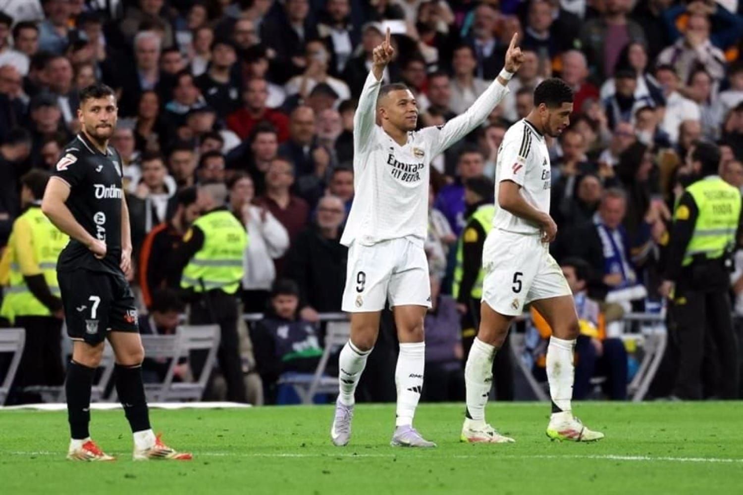 ¡LE METE REAL MADRID PRESIÓN AL BARCELONA EN LALIGA!