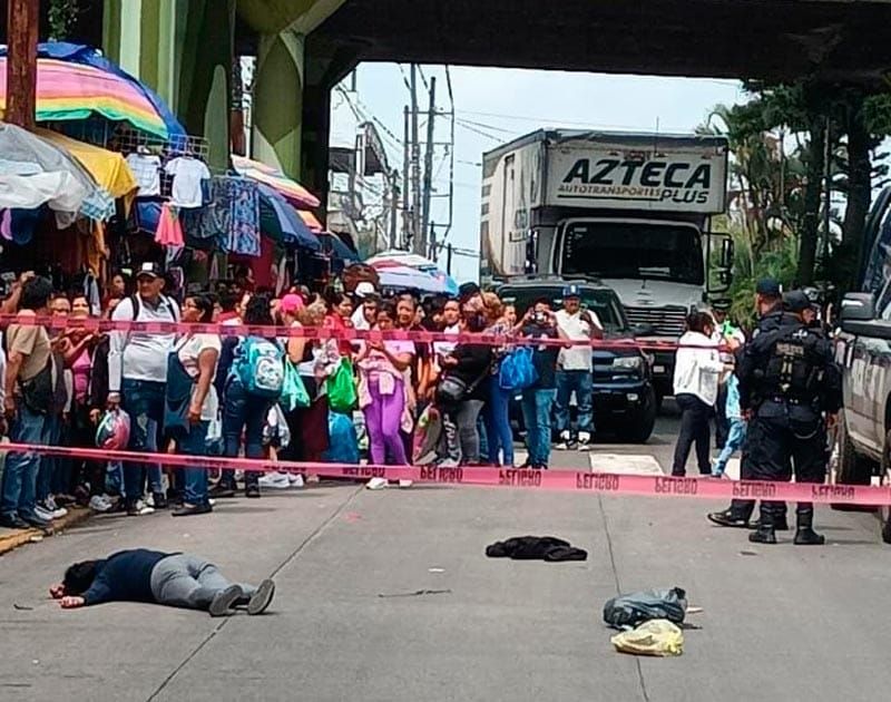¡MUJER ARROLLADA POR PATRULLA DE LA POLICIAL!
