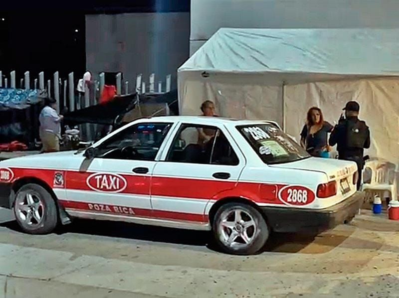 ¡LE ENTIERRAN UN PUÑAL EN PLEITO CALLEJERO!