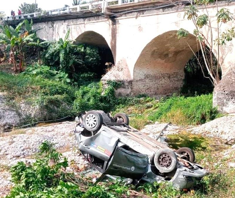 ¡VOLÓ DEL PUENTE!