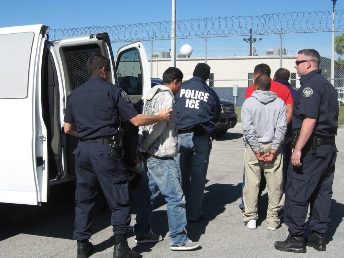 ¡ESTADOS UNIDOS DEPORTARÁ A TRESCIENTOS  PANDILLEROS DE TREN DE ARAGUA A EL SALVADOR!