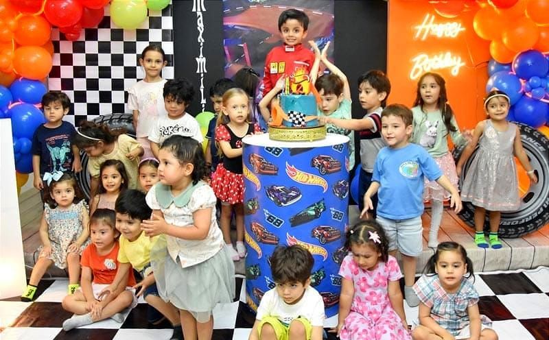 MAXIMILIANO CELEBRA SUS 4 AÑITOS!