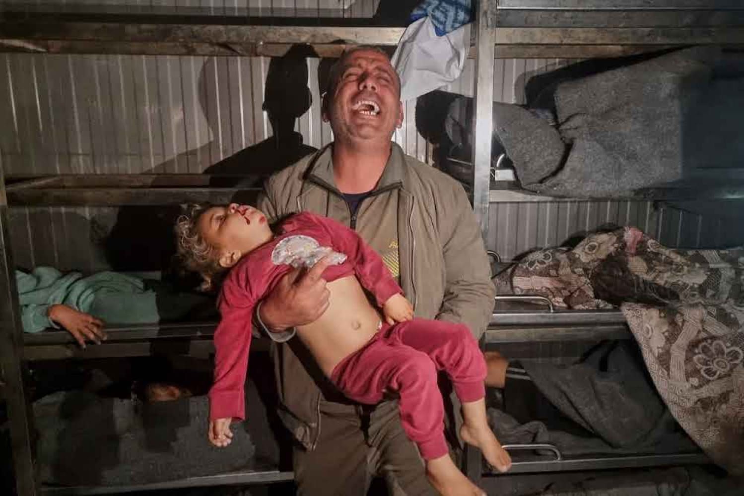 ¡ISRAEL DESTRUYE EL ÚNICO HOSPITAL ONCOLÓGICO DE LA FRANJA DE GAZA!