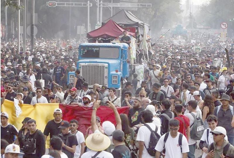 ¡LA MARCHA 4/20 POR EL DÍA MUNDIAL DE LA MARIHUANA EN CDMX!