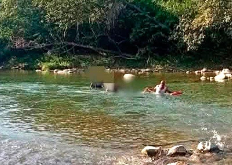 ¡SE AHOGAN ESTUDIANTES EN RÍO DE TANTOYUCA!