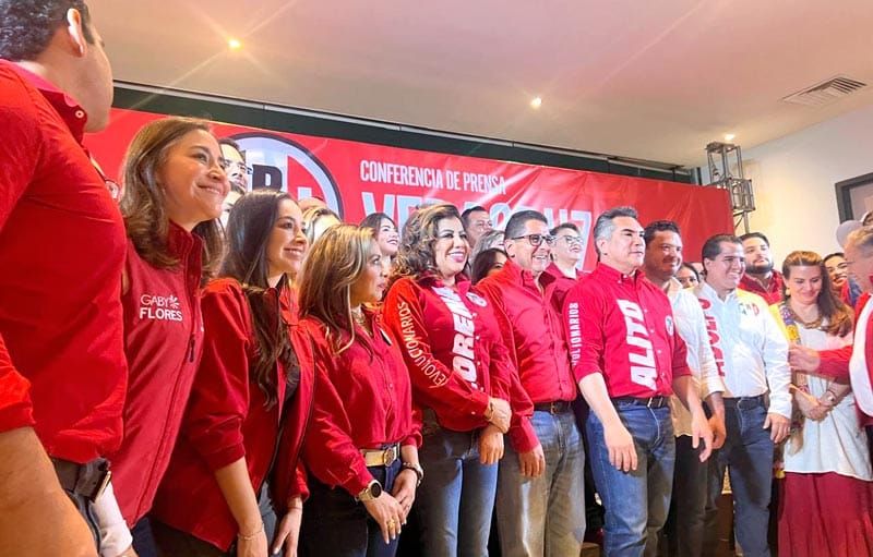 ¡AQUELARRE ROJO! - ‘RE-NACIDOS’...