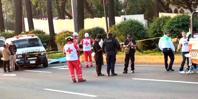 ¡MOTOCICLETAZO: 2 MUERTOS!