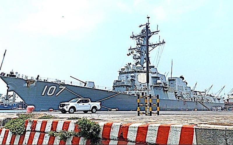¡NOS MANDA TRUMP AL USS GRAVELY! - TRAE HASTA MISILES TOMAHAWK