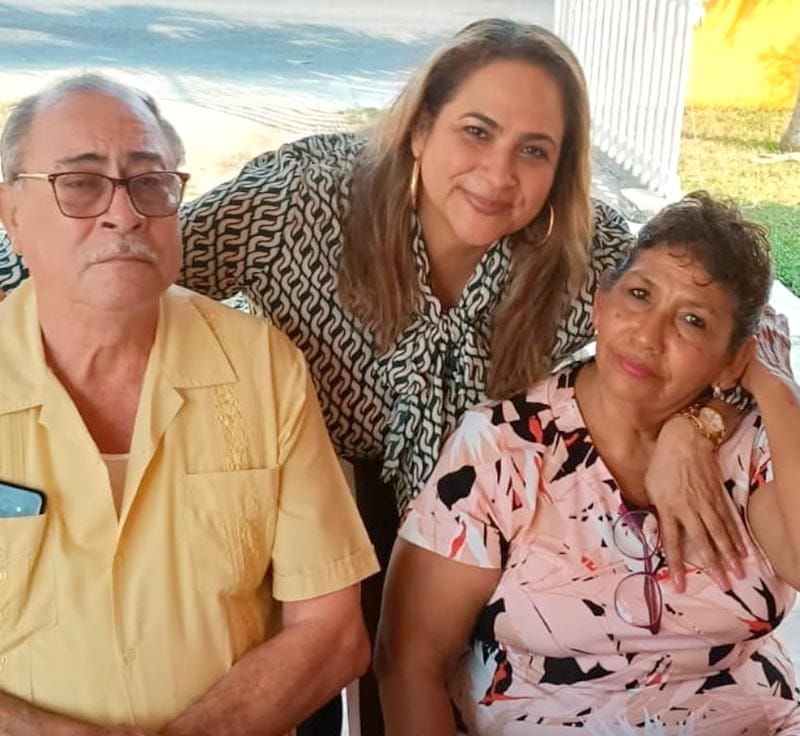 MARISELA RIVERA RODRÍGUEZ CELEBRA SU CUMPLEAÑOS