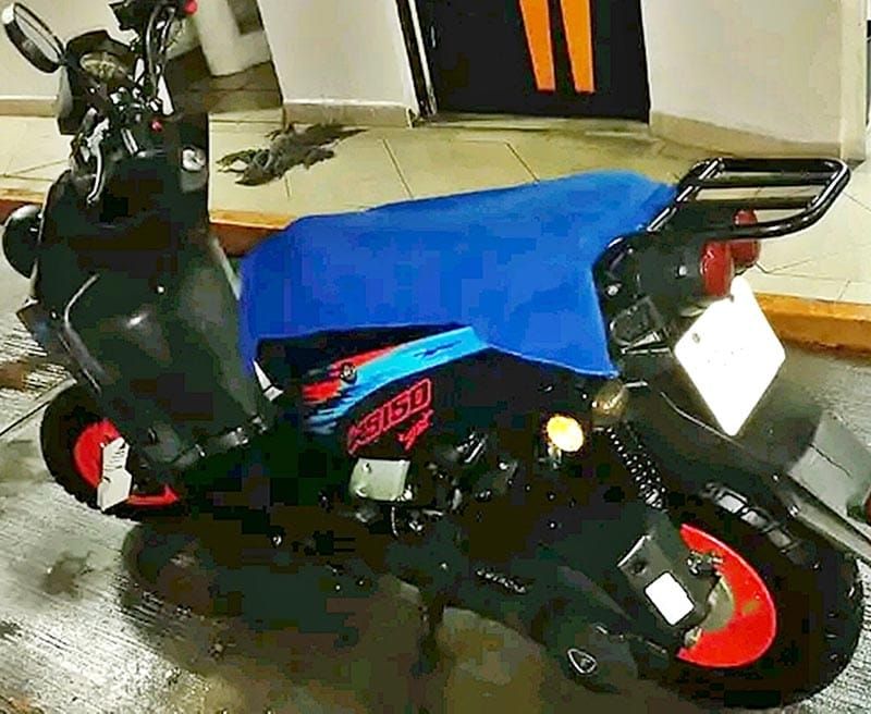 ¡ROBAN MOTONETA EN MEGA LAS PALMAS!