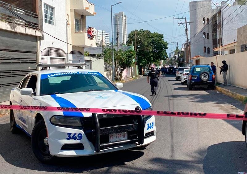 ¡MATAN A DOS FEDERALES! - BALACERA EN BOCA DEL RÍO