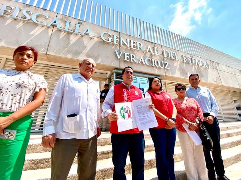 ¡PRI TIENE 40 ACALAMBRADOS!  - YA SE SUPO