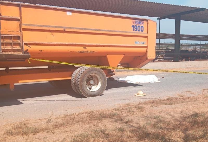¡JOVEN TRABAJADOR MUERE APLASTADO POR UNA TOLVA!