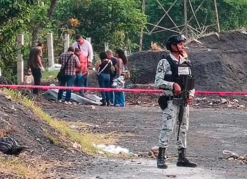 ¡LOCALIZAN CADÁVER JUNTO A AUTOPISTA PUEBLA-VERACRUZ!