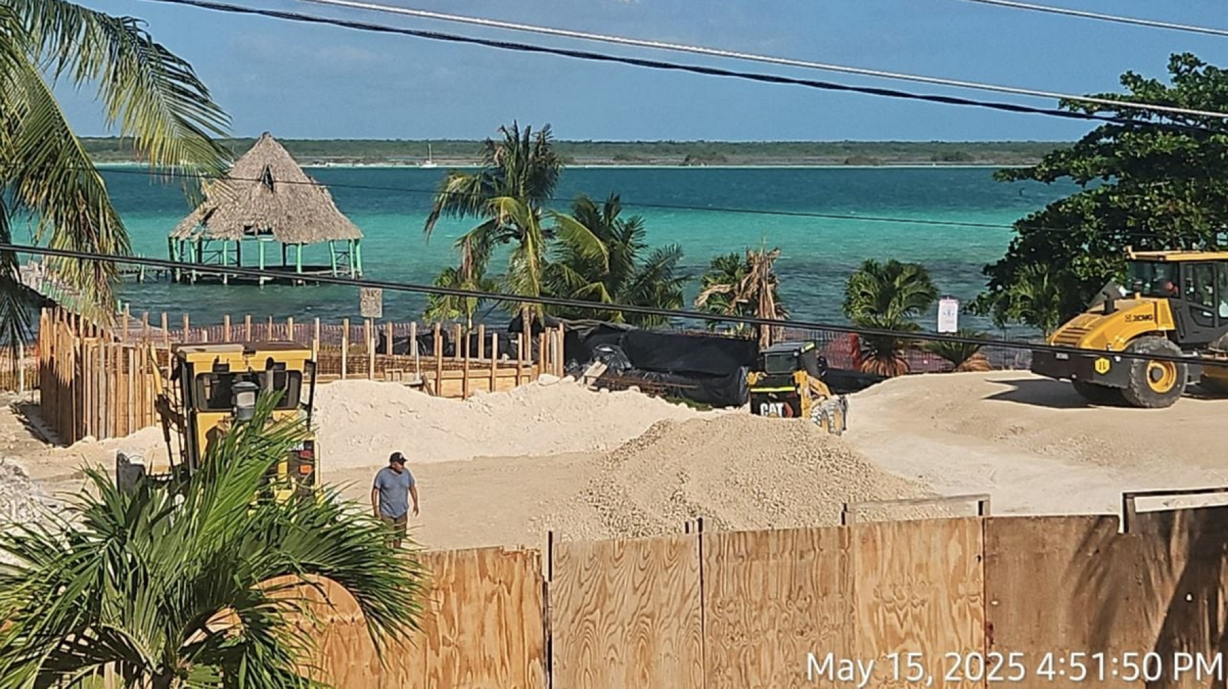 ¡DEFENSA DESACATA ORDEN JUDICIAL Y PROSIGUE OBRAS EN LAGUNA DE BACALAR!