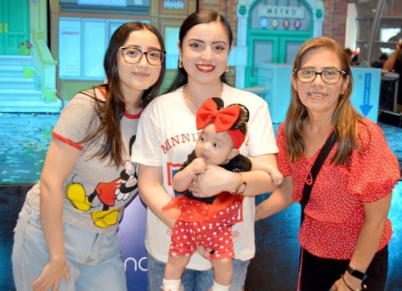 FESTEJAN A LOS NIÑOS EN SU DÍA