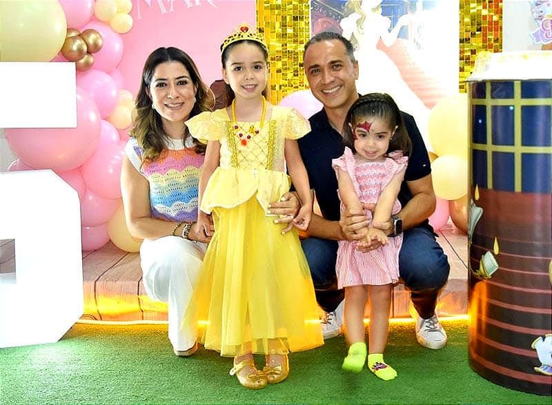 MARÍA FESTEJA SUS 5 AÑITOS!