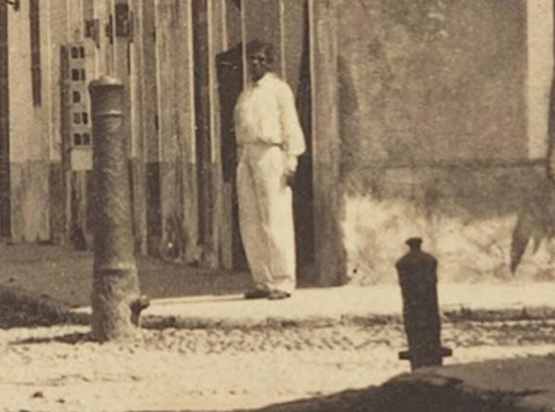 ¡CAÑONES EN LAS ESQUINAS!