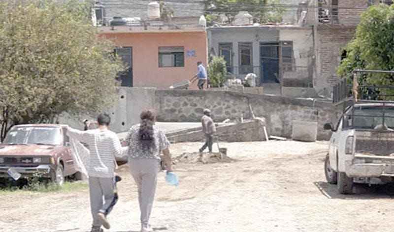 ¡TIERRA SE TRAGA PARTE DE JOCOTEPEC, DEBIDO A FALLAS GEOLÓGICAS!