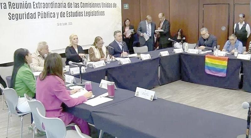 ¡Y PASA LA 'LEY ESPÍA'! - SIEMPRE SI