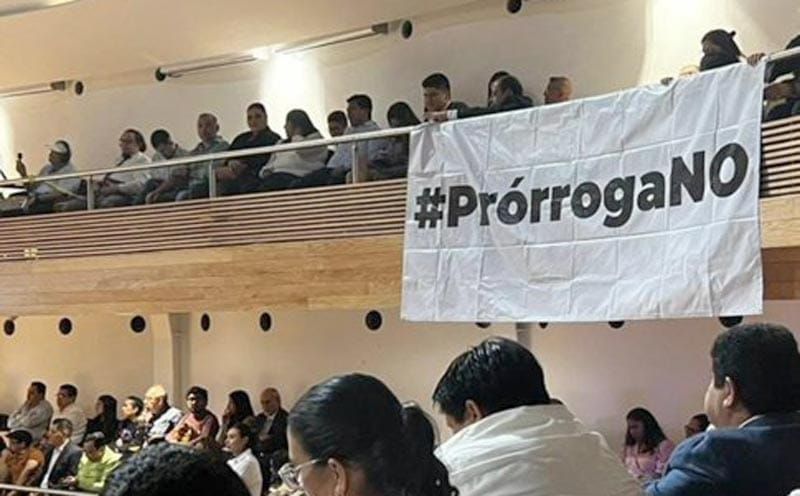 ¡REBELIÓN! - CONSEJEROS VS. RECTOR