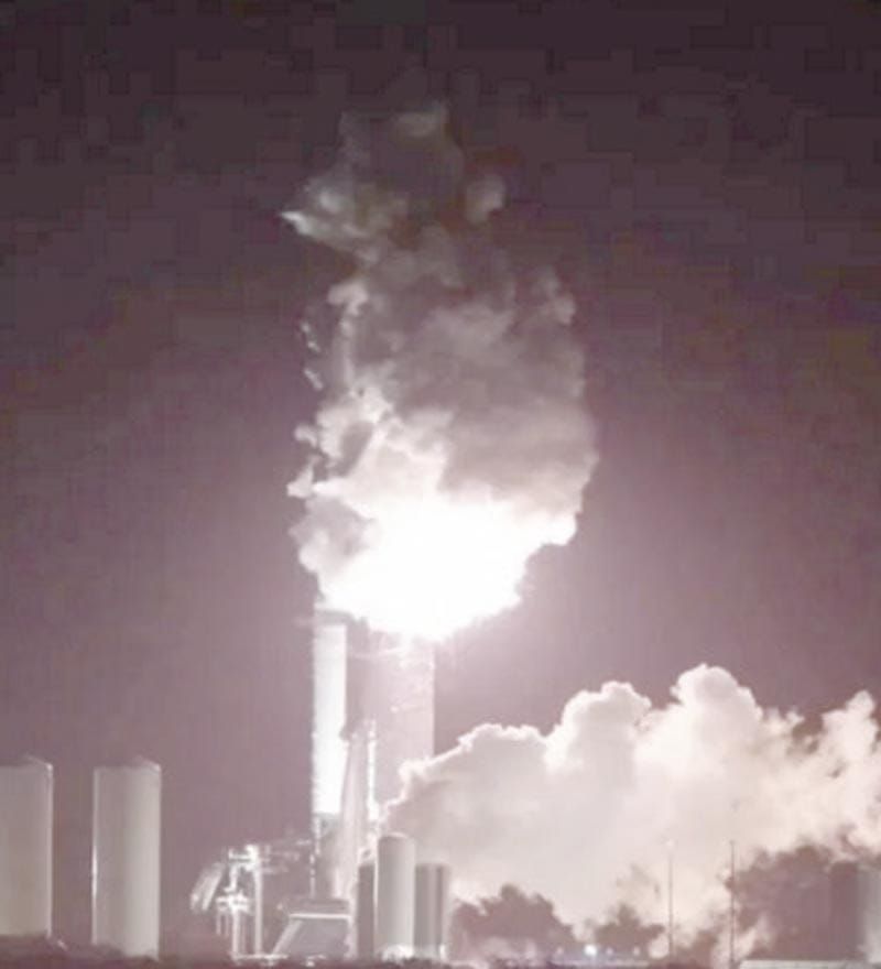 STARSHIP EXPLOTA DURANTE PRUEBA; NO SE REPORTAN HERIDOS