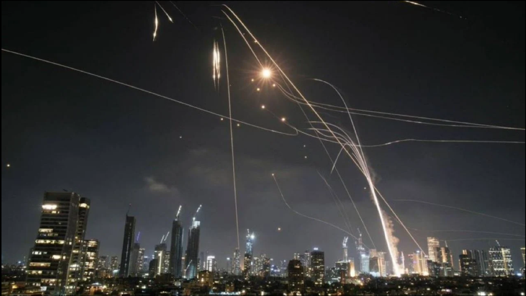 IRÁN RESPONDE! Caen misiles en Israel