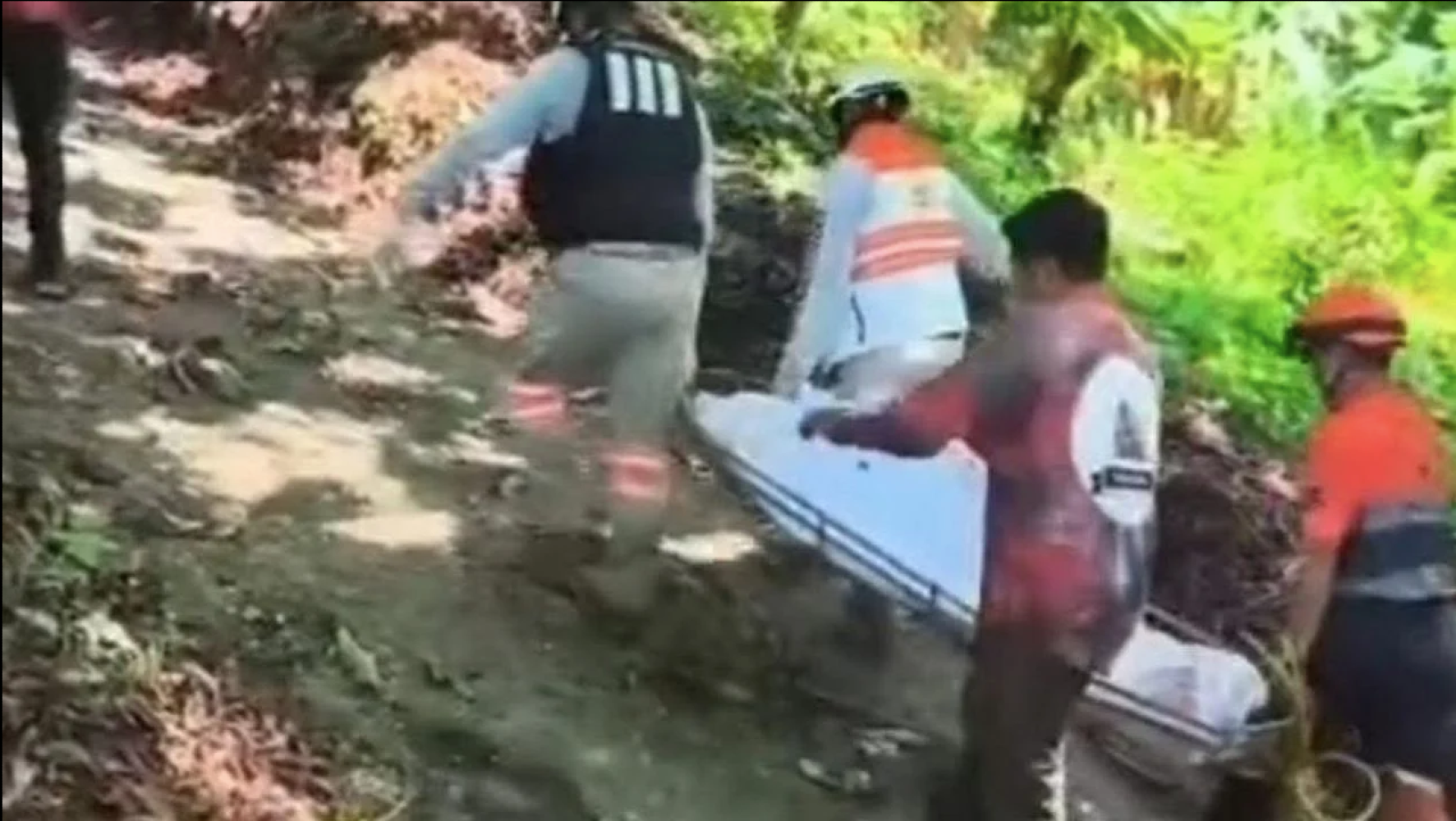 ¡MIGRANTE COLOMBIANO MUERE AL SER SUCCIONADO POR UNA ALCANTARILLA DURANTE TORMENTA EN TAPACHULA!