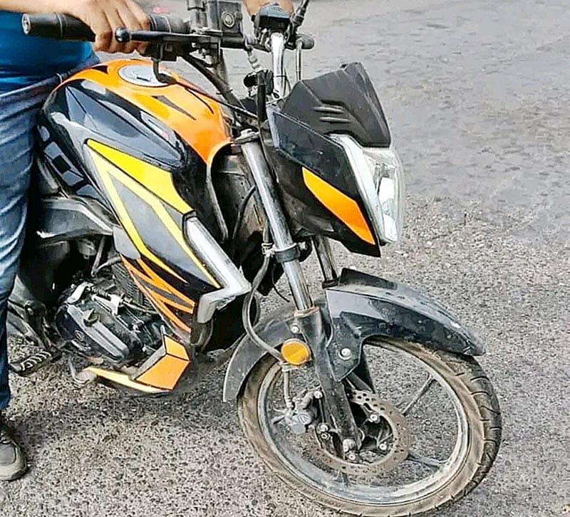 ¡ROBAN ‘POTRO DE ACERO’ EN RANCHO DEL PADRE!