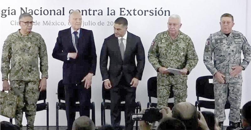 ¡ECHARÁN MONTON A LA EXTORSIÓN! - OMAR GARCÍA CON DEFENSA, MARINA, FGR Y GN
