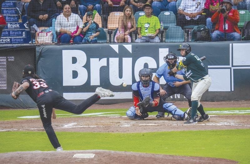 ¡INCREIBLE REMONTADA! - *El Águila ganaba 11-2 en la cuarta entrada, pero Pericos terminan ganando 13-12 en Puebla