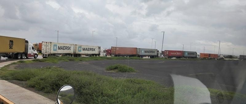 ¡CAOS Y DESCONTROL! - EN LA ADUANA